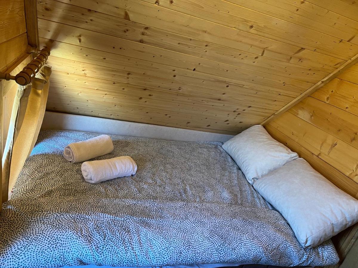 Apartmani Joka I Drvene Kucice Vrdnik Exterior foto