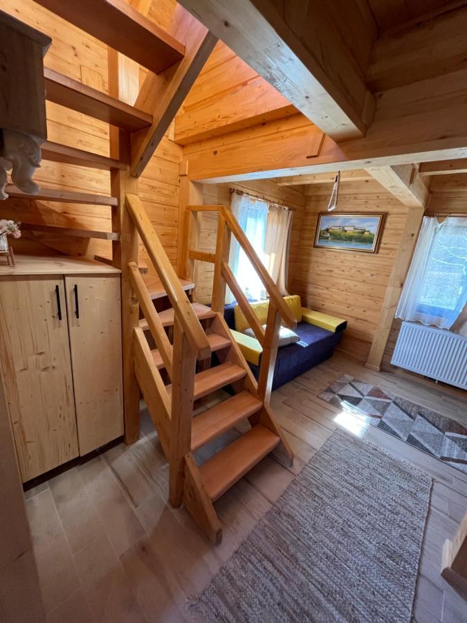 Apartmani Joka I Drvene Kucice Vrdnik Exterior foto